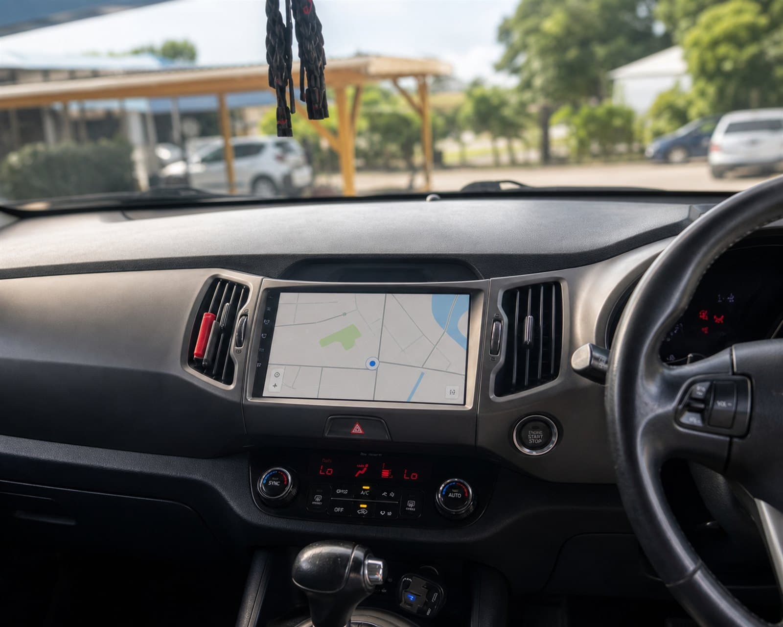Right-hand-drive dashboard and centre console